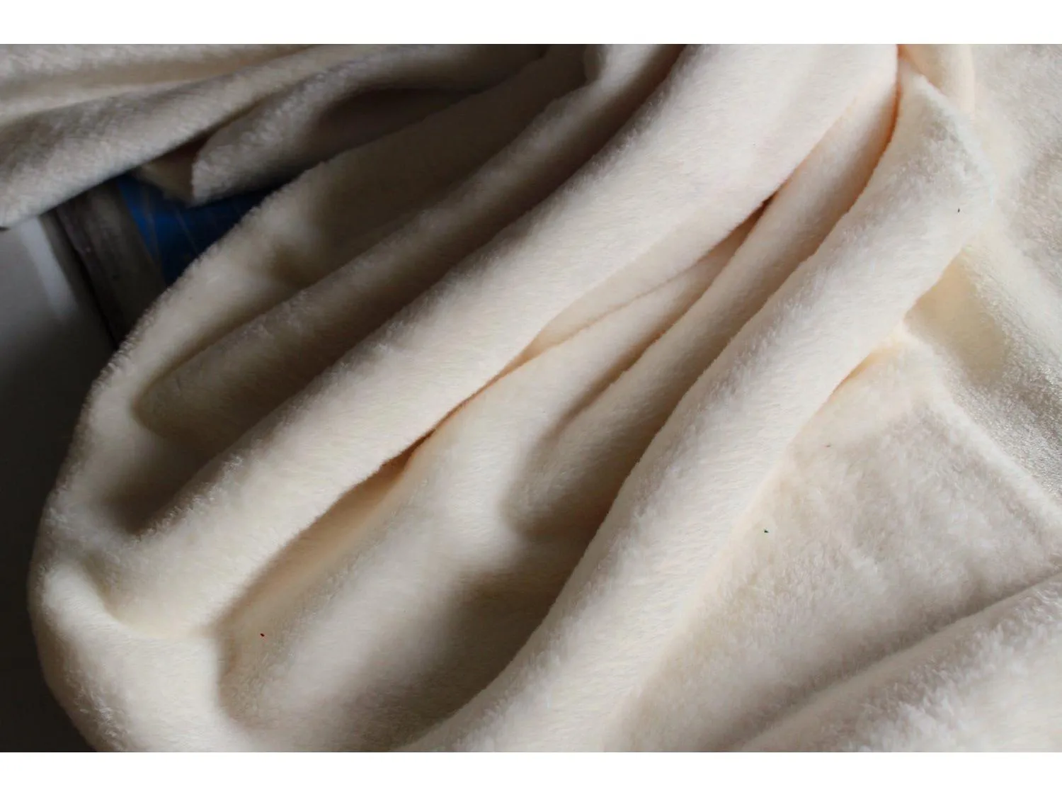 CREAM Luxury Fleece  Fabric 400 gsm - 150 cms -  Thick and Luxurious