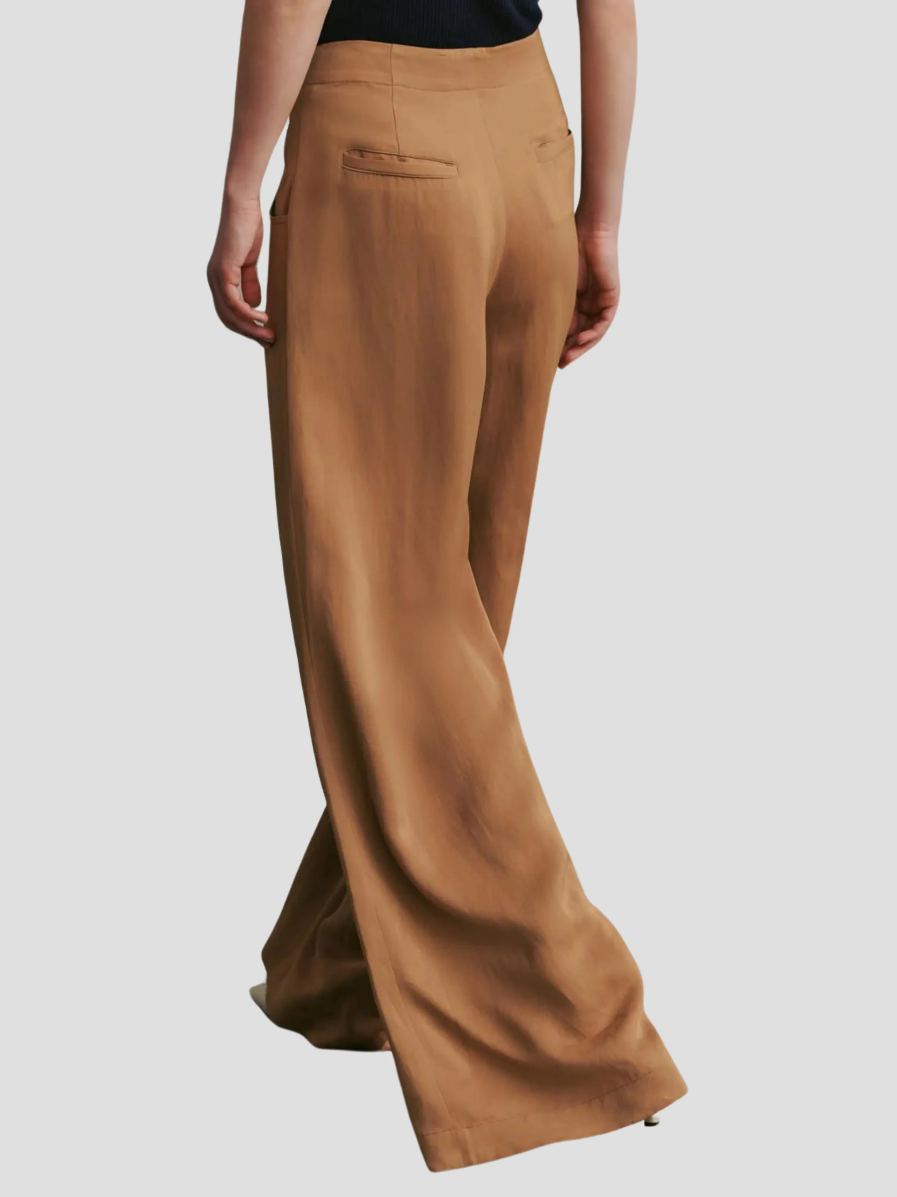 Demie Linen Wide-Leg Pant in Tan