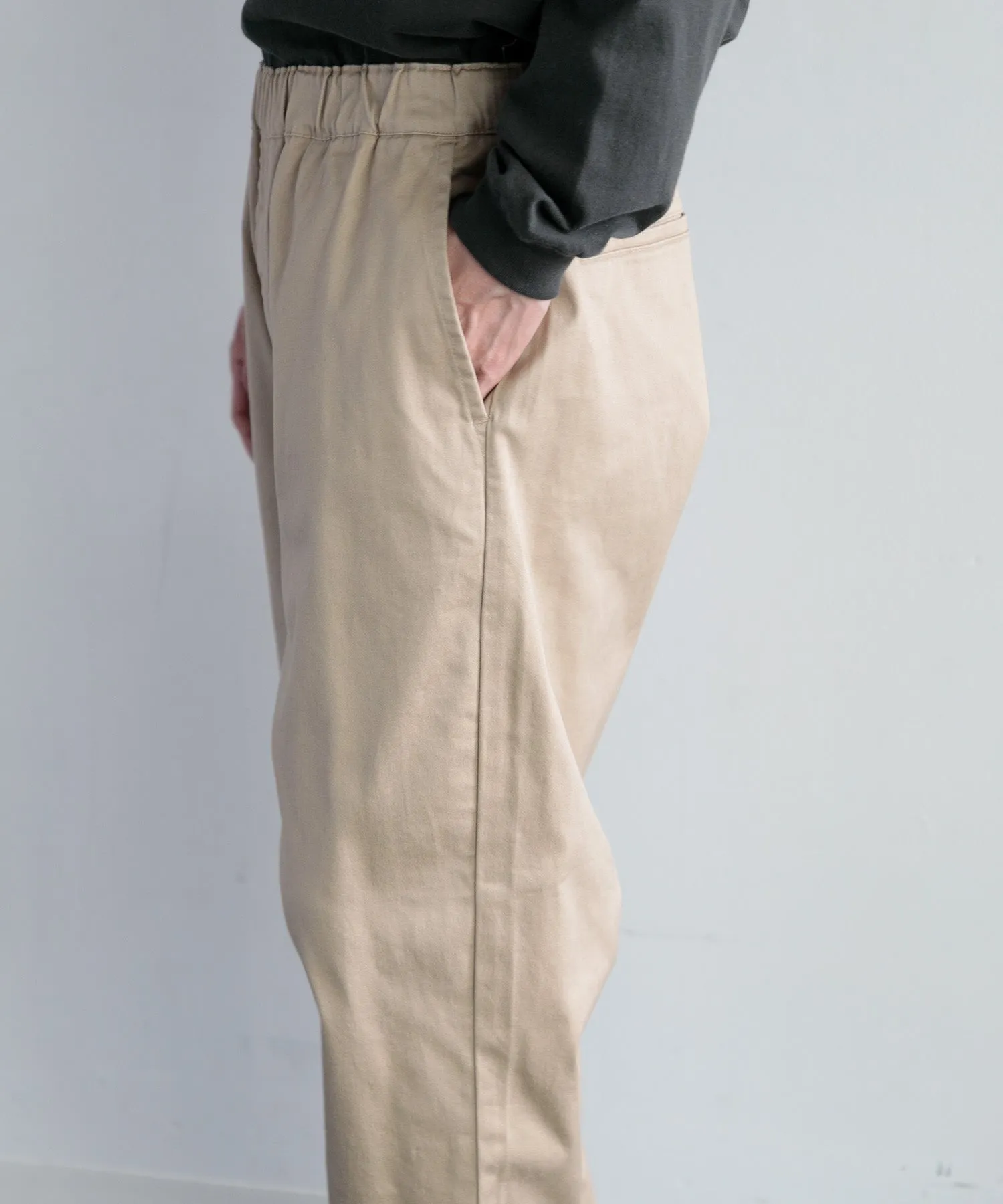 【MEN , WOMEN】Lee Fleeasy Narrow チノパンツ