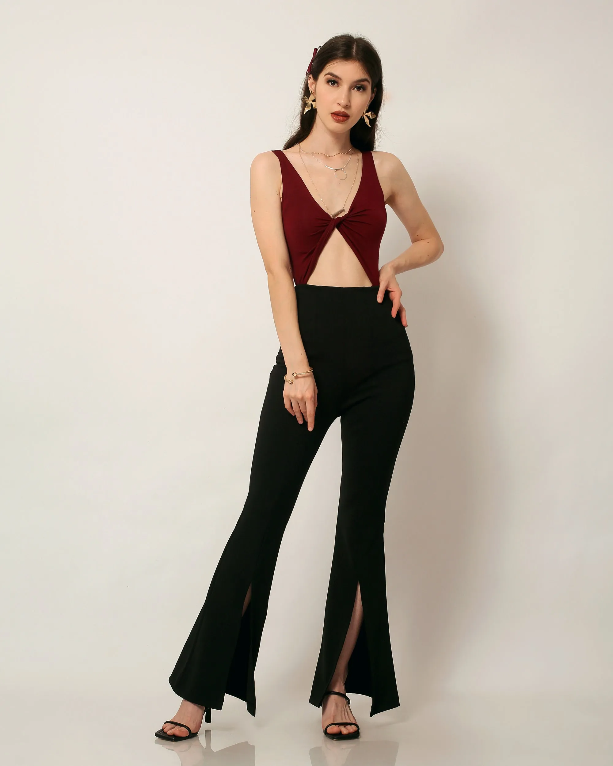 Ned Highwaisted Bell Bottom Pants in Black