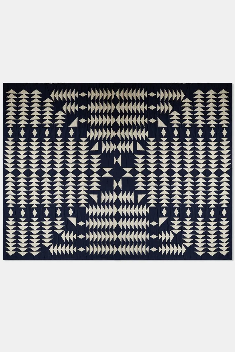 Pendleton Cotton Matelasse Twin Blanket (Midnight Nova Blue)