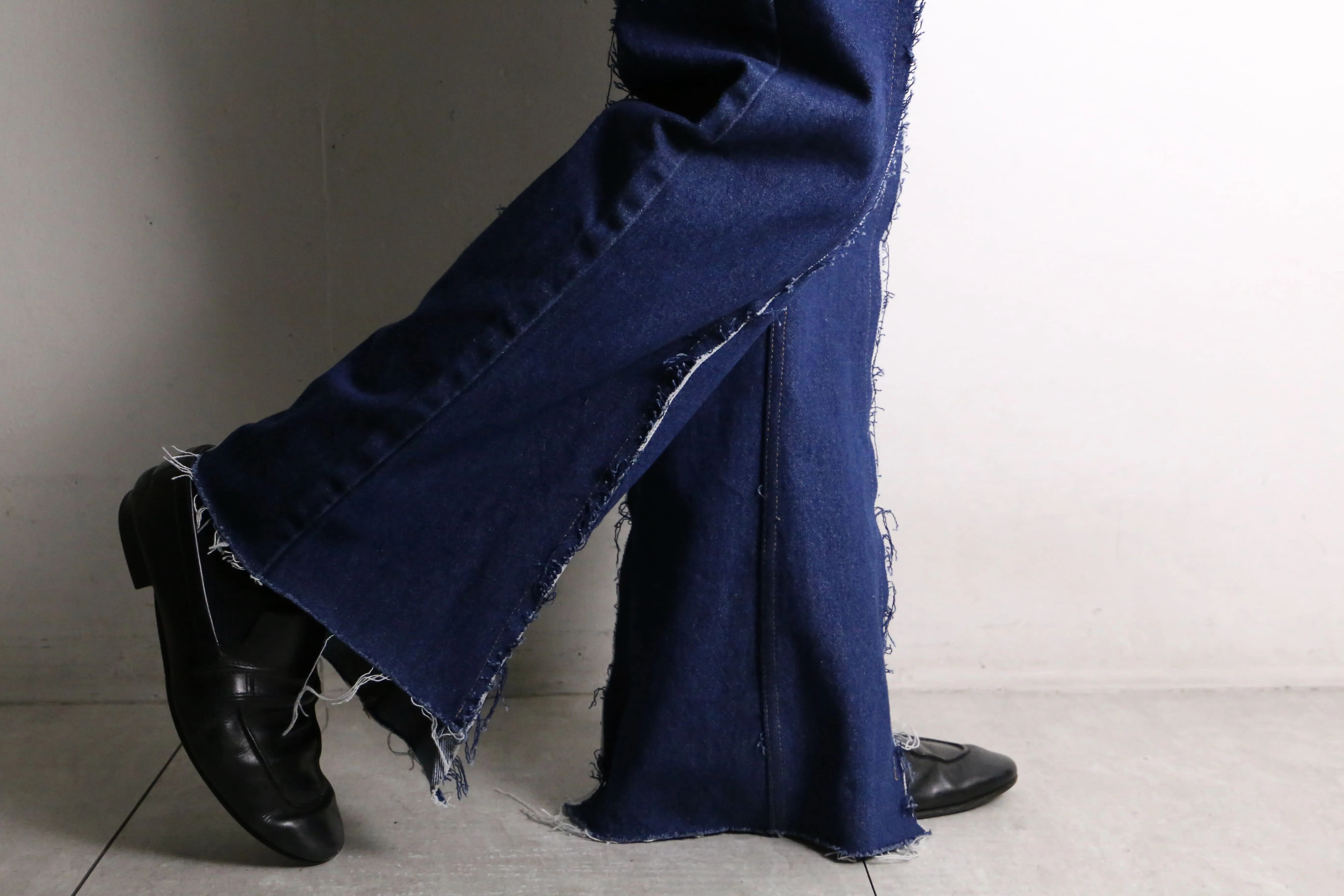 remake "再構築"  side docking flare denim