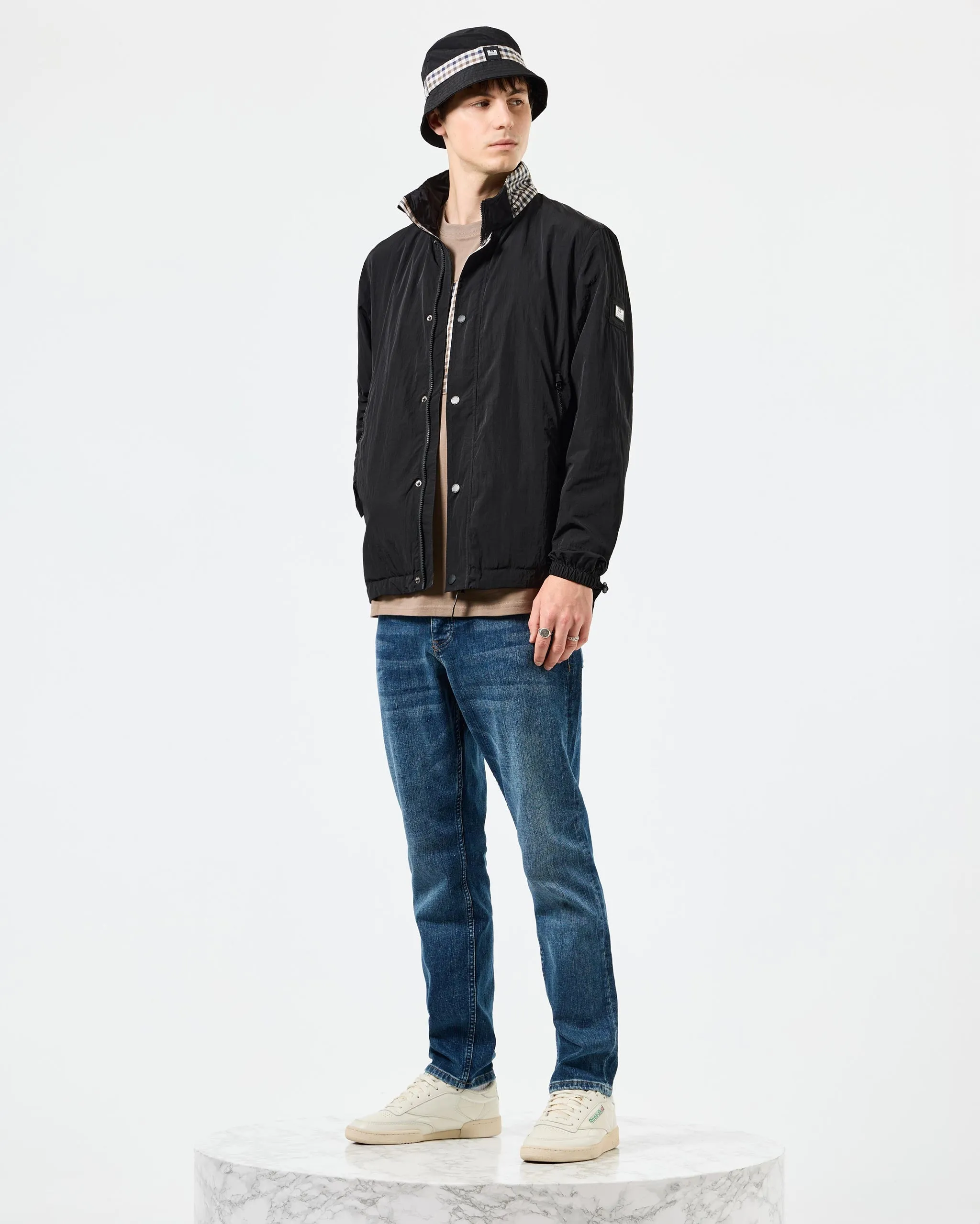 Saunders Parachute Jacket Black