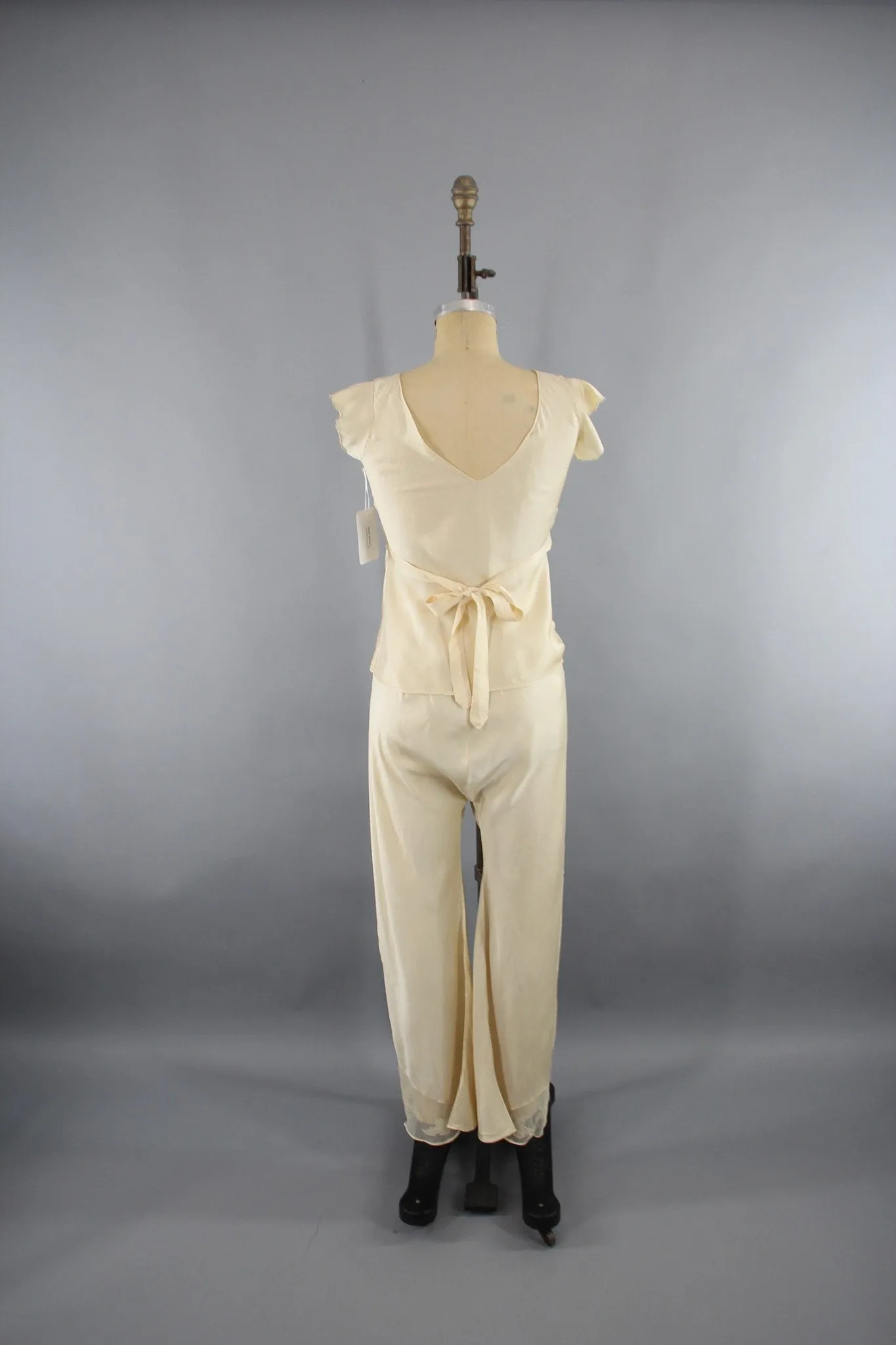 Vintage 1930s Silk Satin and Lace Pajamas Loungewear